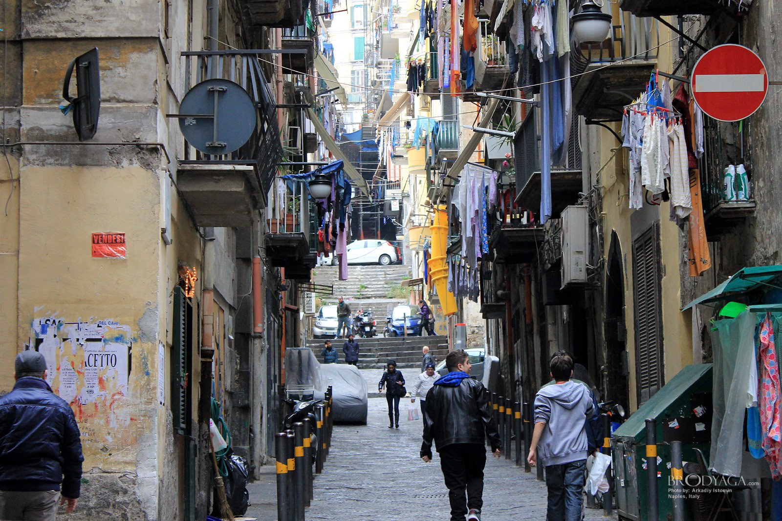 Quartieri Spagnoli, Naples